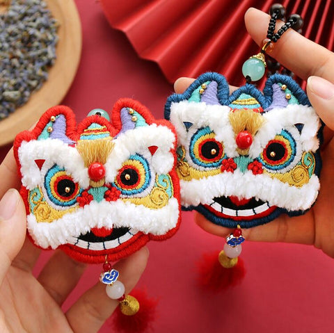 Chinese Lion  Incense Bag Pendant DIY Hand Embroidery Kit