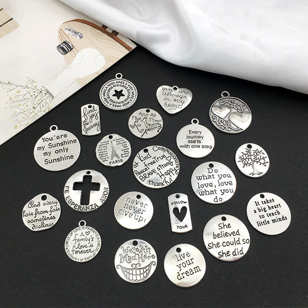 20Pcs English Letter Tags Pendants