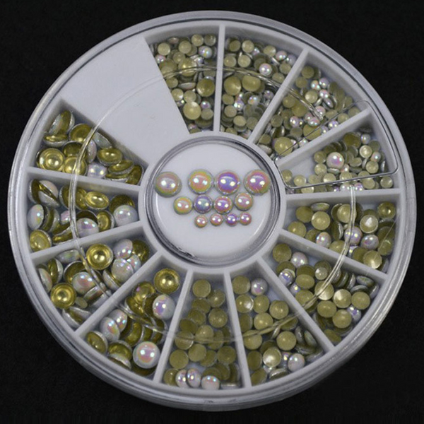 6cm 12 Square White AB Diamond Round Turntable