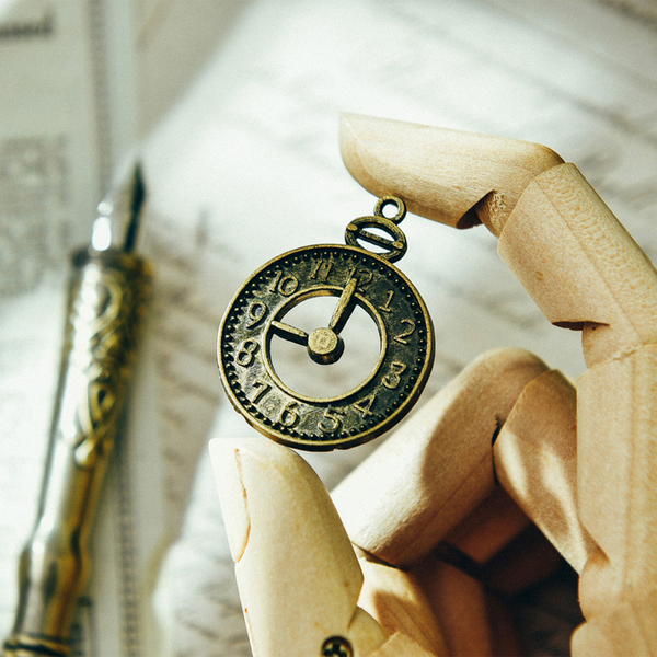 Ins Retro European Style Decorative Pendant