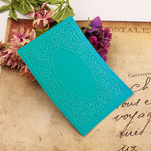 Berries Background Embossing Folder