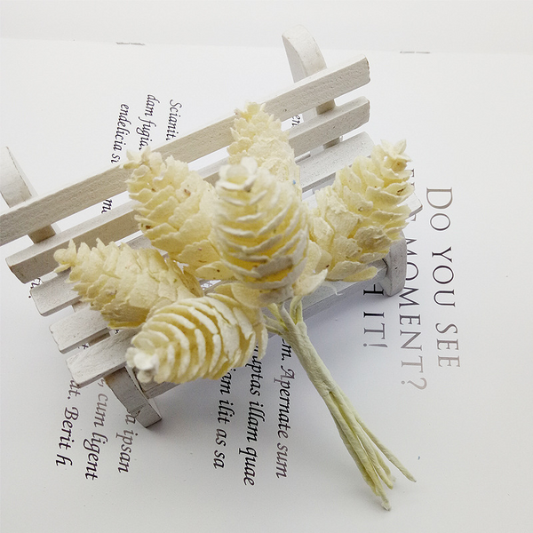 Simulation Handmade Pine Cone Decorative Accessories
