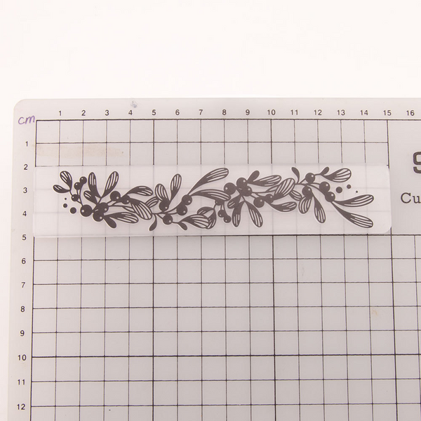 Berries Embossing Folder
