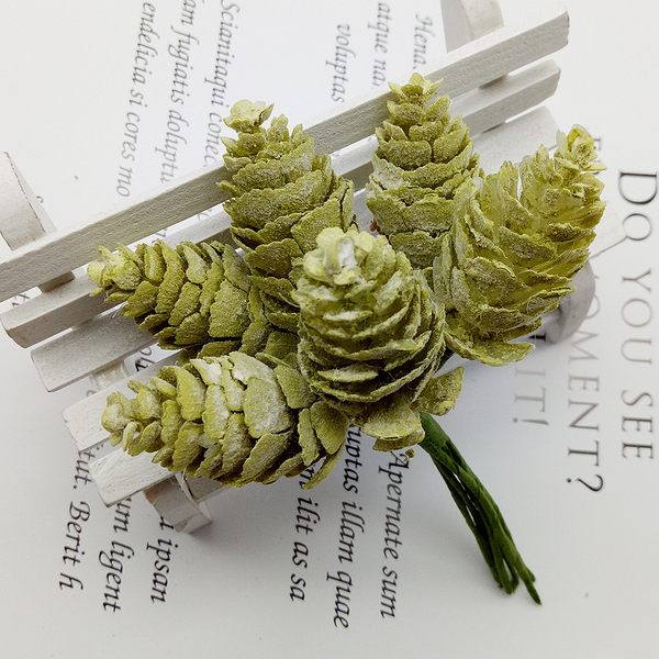 Simulation Handmade Pine Cone Decorative Accessories