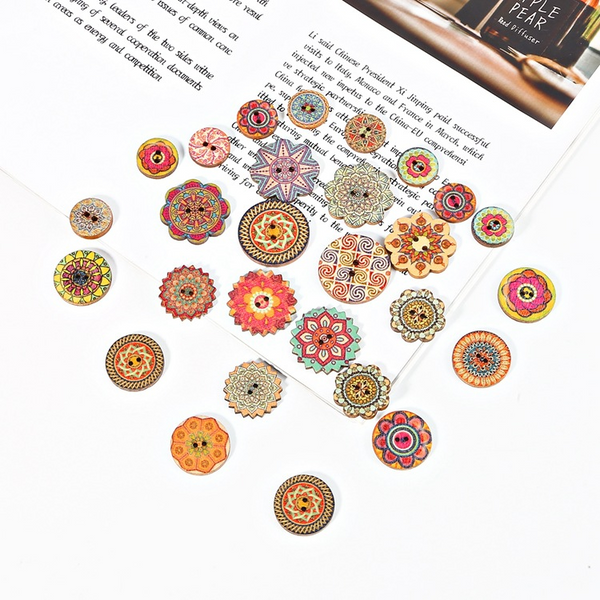 50pcs Wooden Retro Pattern Series Buttons