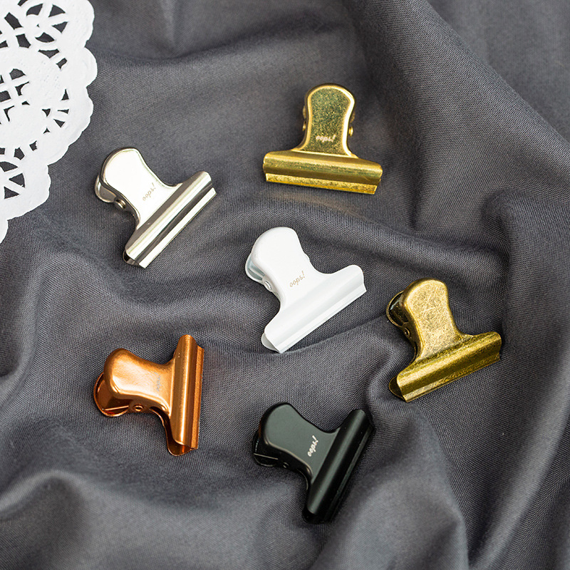 Vintage Metal Clips