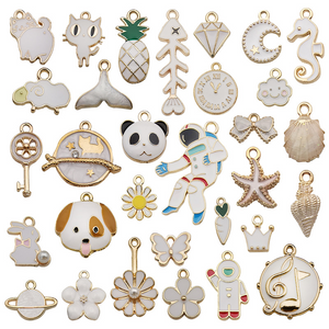 31Pcs White Series Alloy Drip Pendants